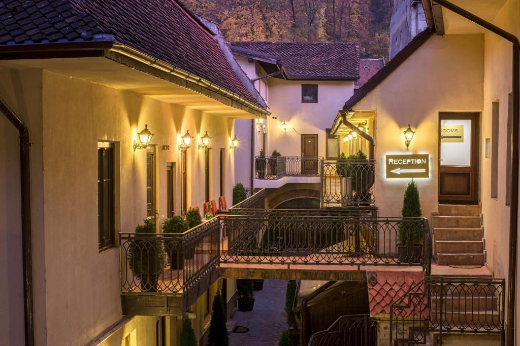 hotels with balcony in Brasov Romania