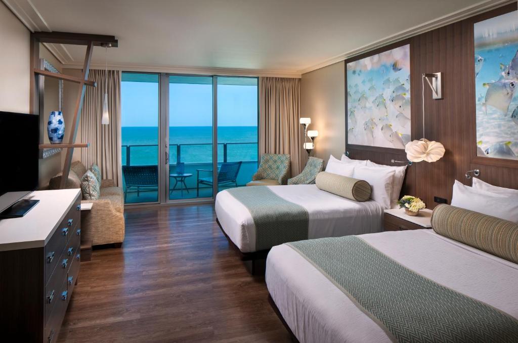 hotels with balcony in Clearwater Beach