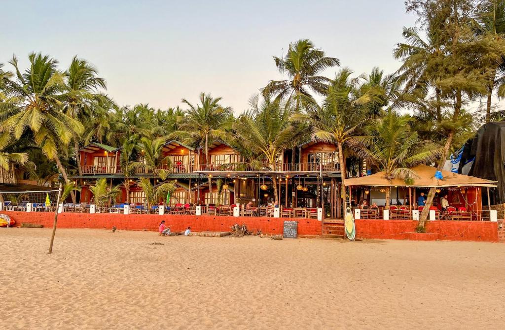 hotels with balcony in Agonda