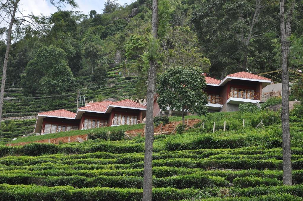 hotels with balcony in Kotagiri