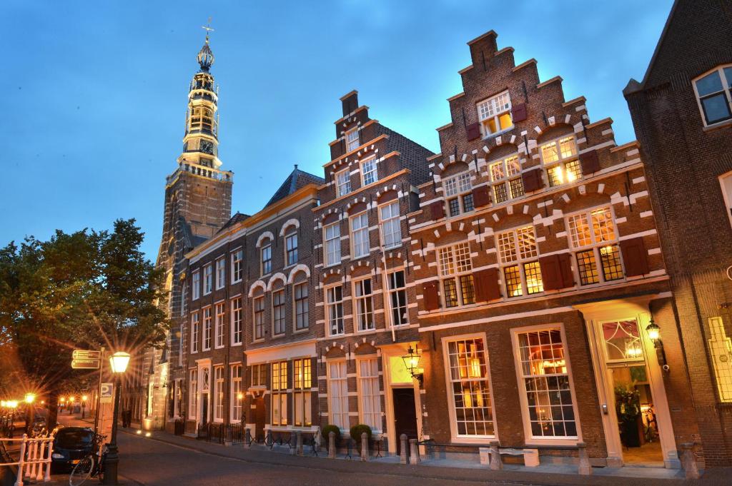 hotels with balcony in Leiden