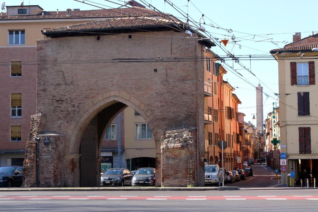 hotels with balcony in Bologna Pinacoteca Nazionale