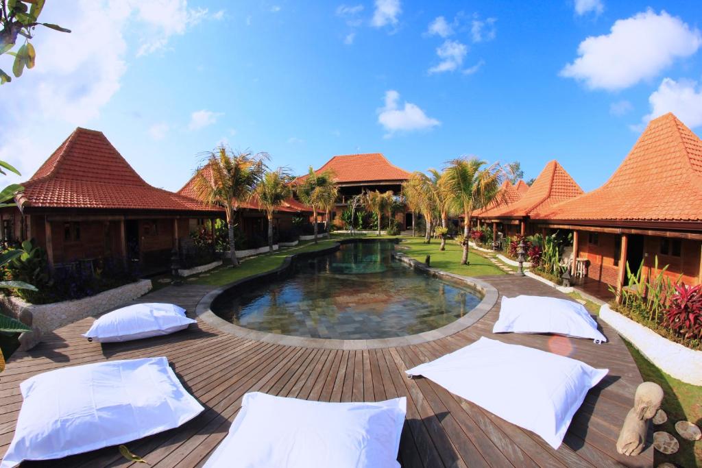 hotels with balcony in Uluwatu