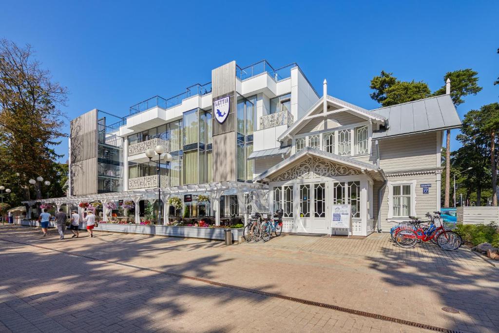 hotels with balcony in Jurmala