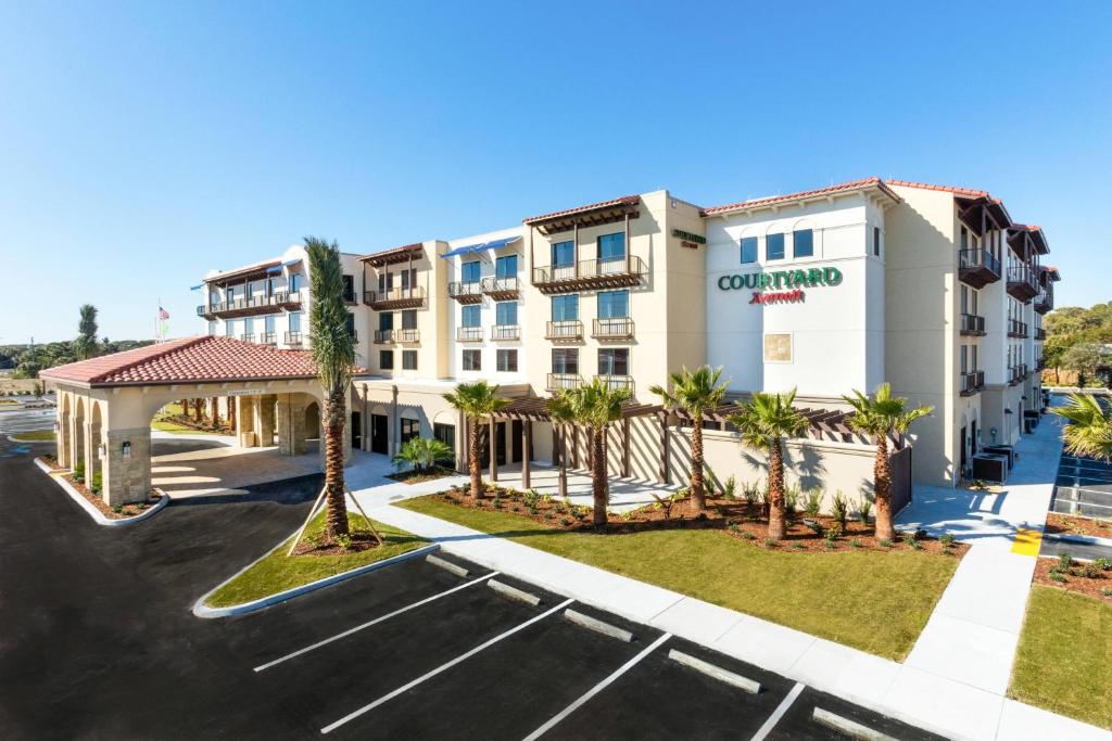 hotels with balcony in St. Augustine Beach