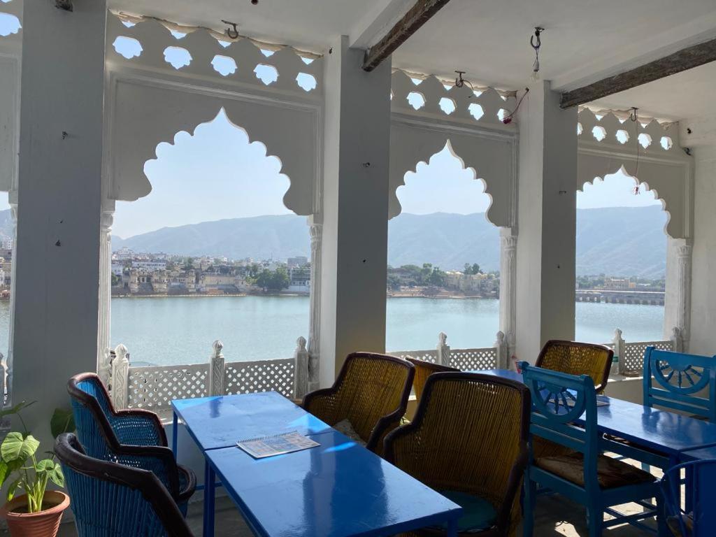 hotels with balcony in Pushkar