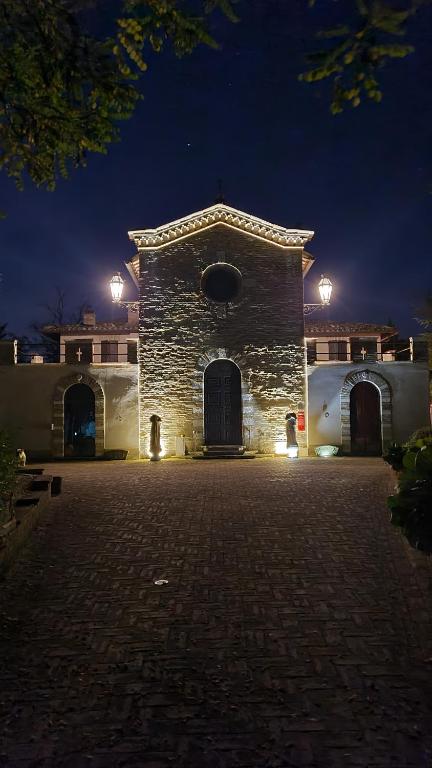 hotels with balcony in Urbino