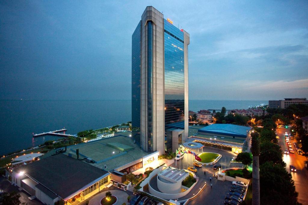 hotels with balcony in Istanbul