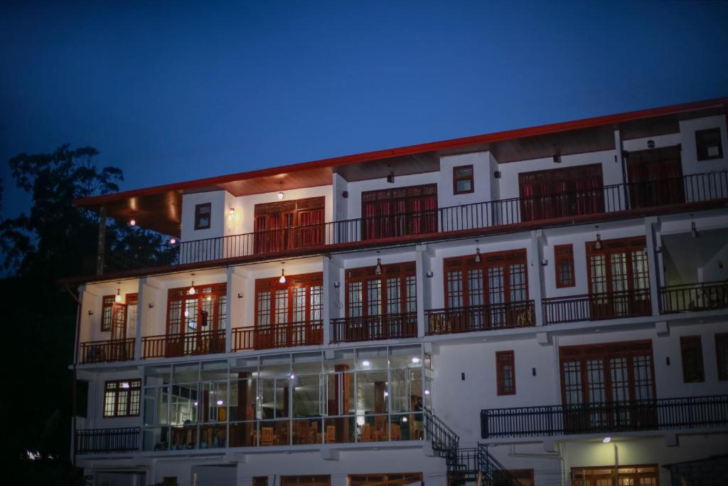 hotels with balcony in Ella