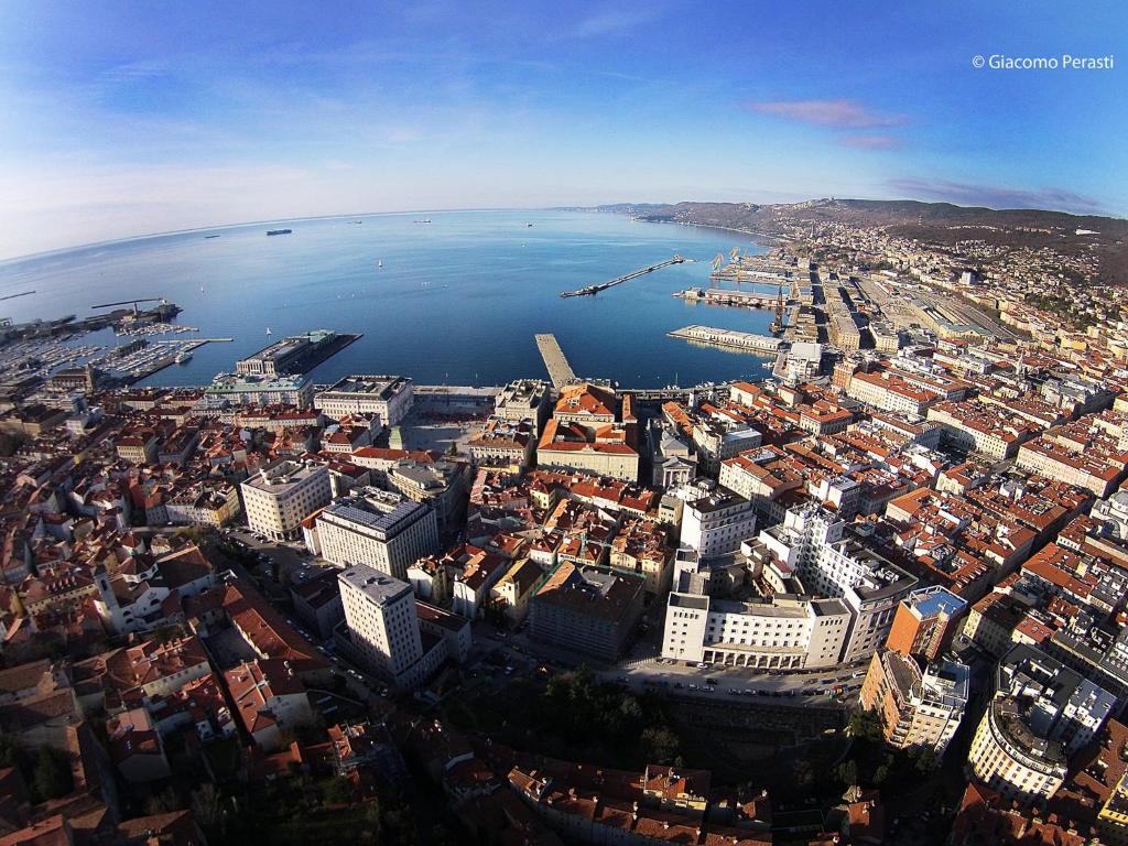 hotels with balcony in Trieste Trieste Old Town