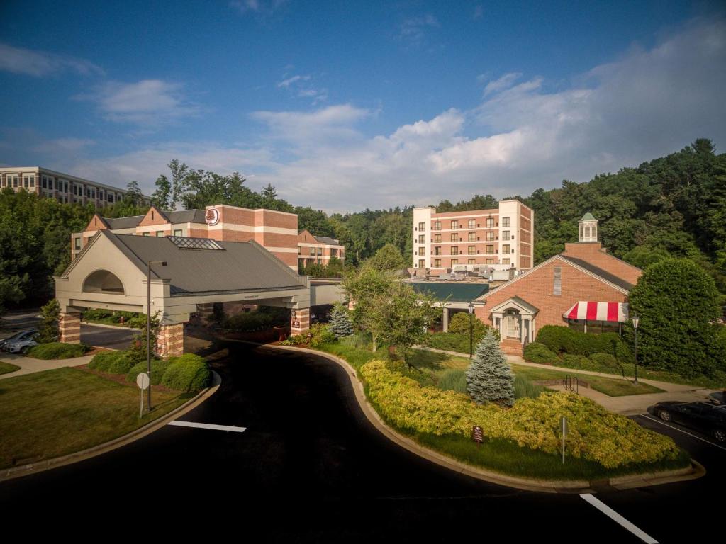 hotels with balcony in Appalachian Mountains