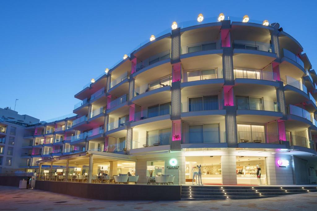 hotels with balcony in Ibiza