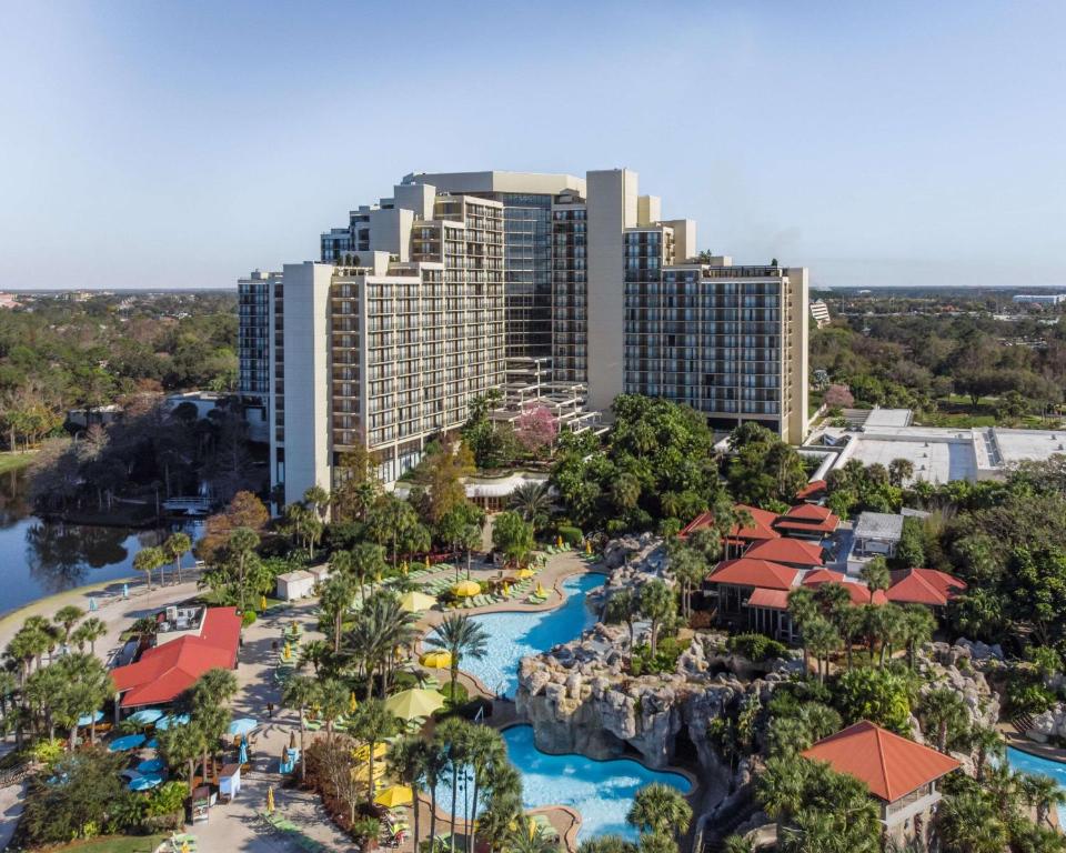 hotels with balcony in Orlando Lake Buena Vista