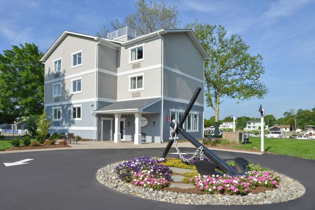 hotels with balcony in Maryland