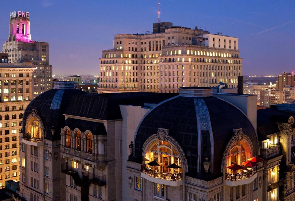 hotels with balcony in Philadelphia United States