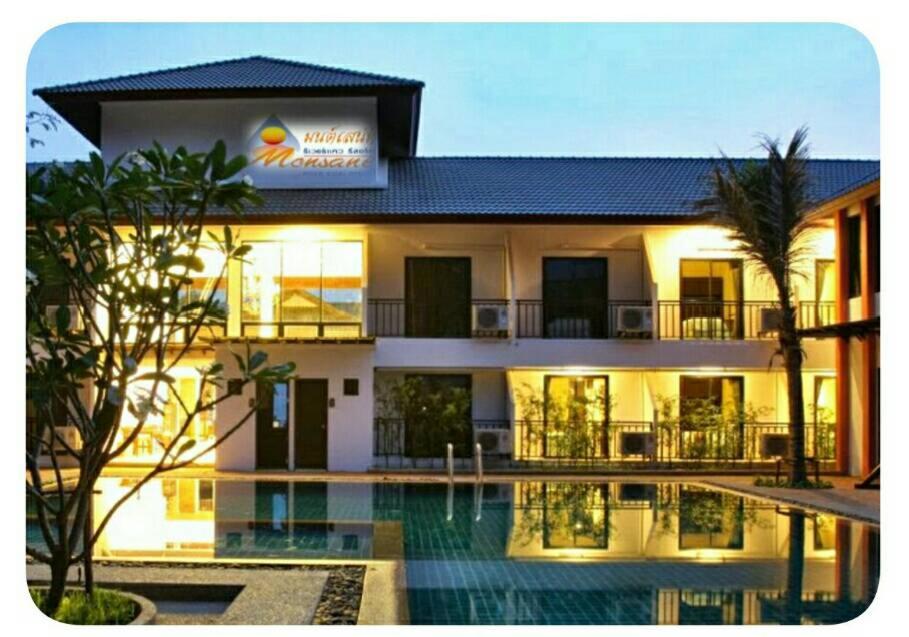 hotels with balcony in Kanchanaburi City