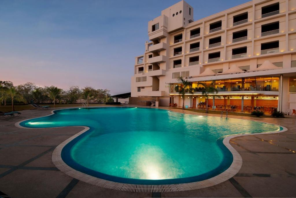 hotels with balcony in Rajkot