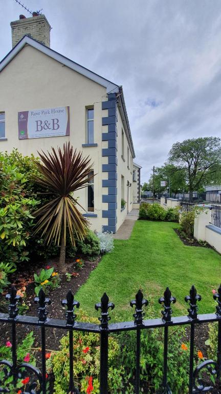 hotels with balcony in Northern Ireland