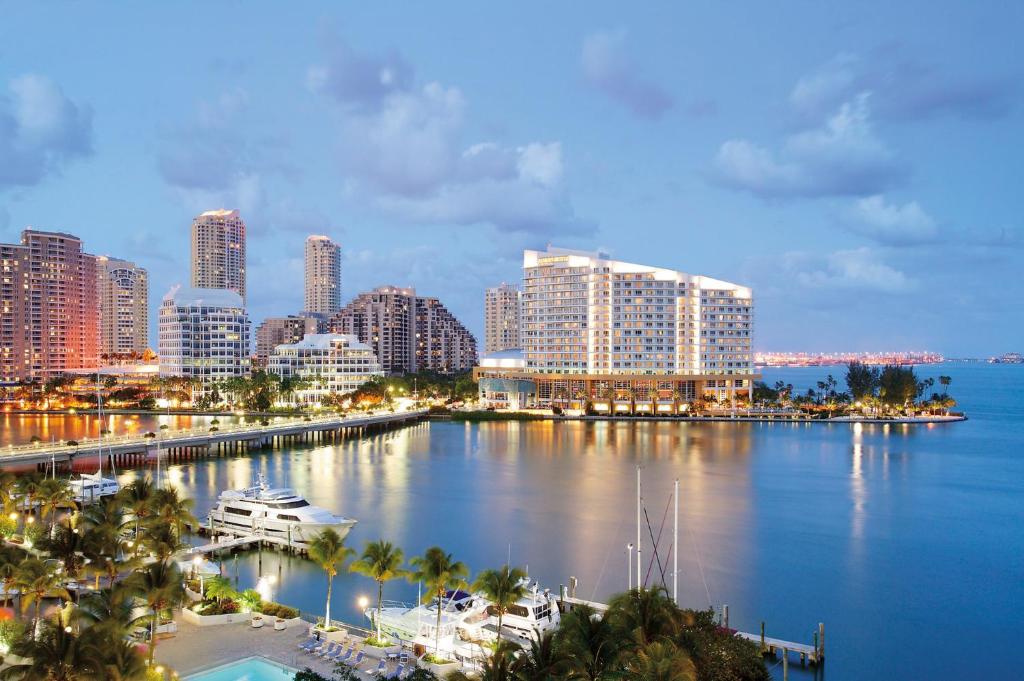 hotels with balcony in Miami United States