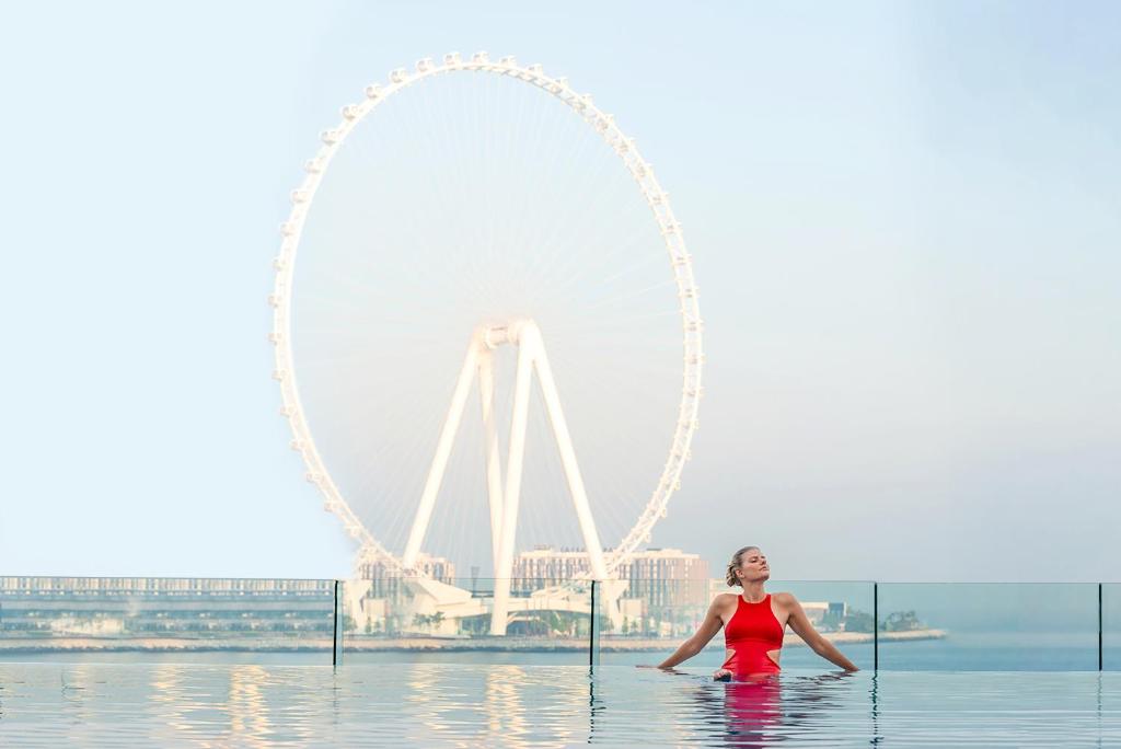 hotels with balcony in Dubai Jumeirah Lakes Towers