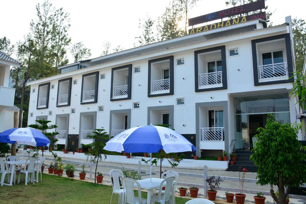 hotels with balcony in Yercaud