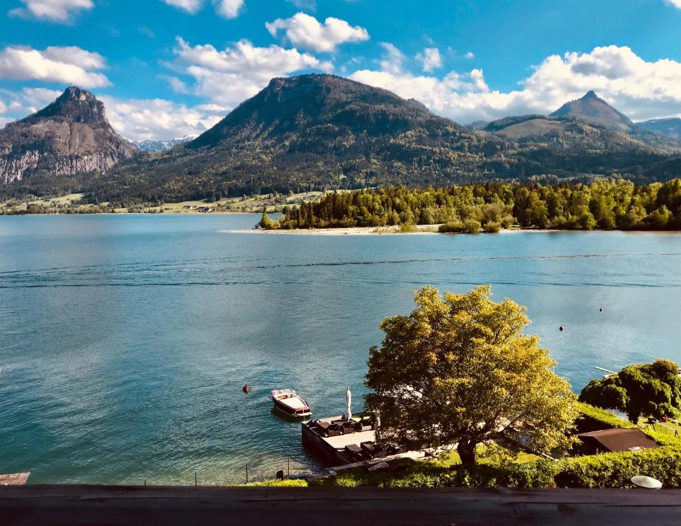 hotels with balcony in St Wolfgang