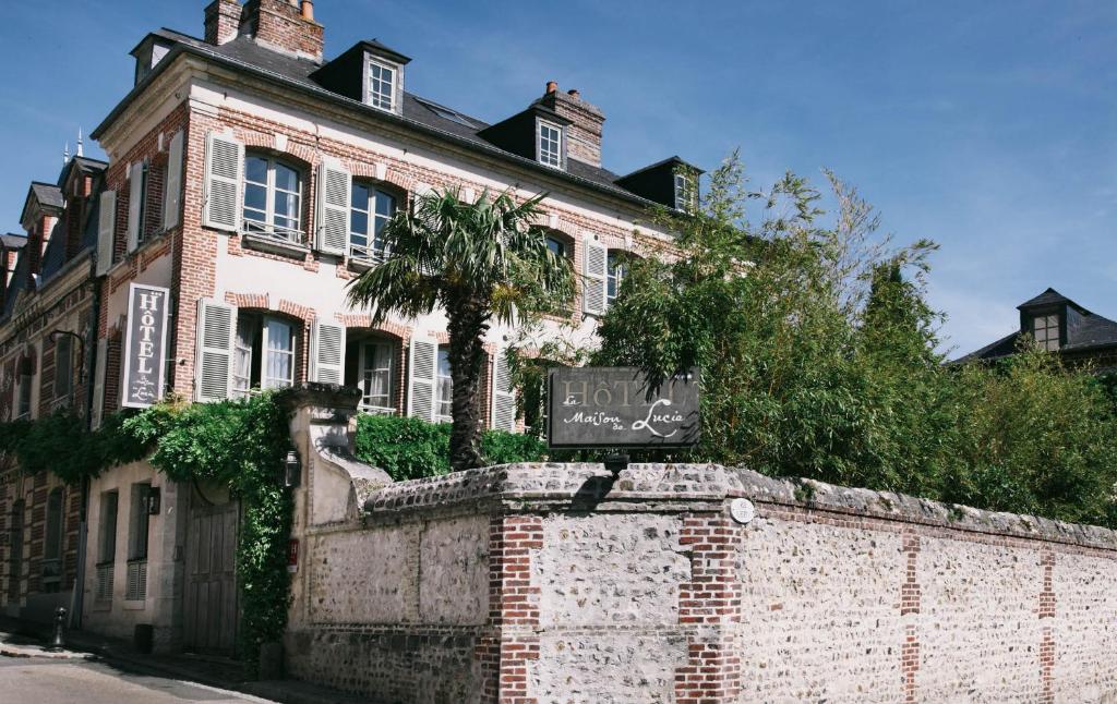 hotels with balcony in Cote Fleurie