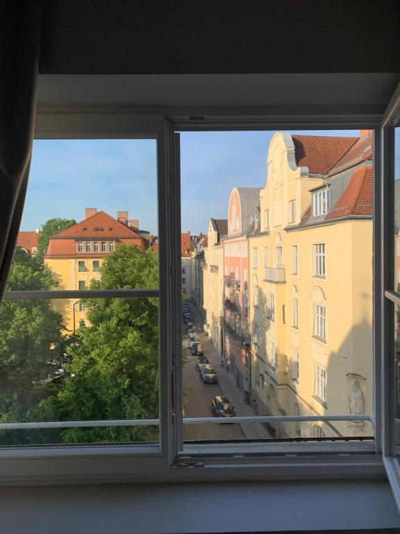 hotels with balcony in Munich