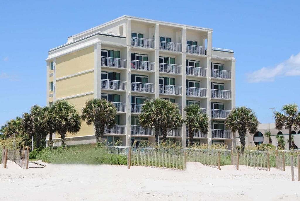 hotels with balcony in Myrtle Beach The Market Common