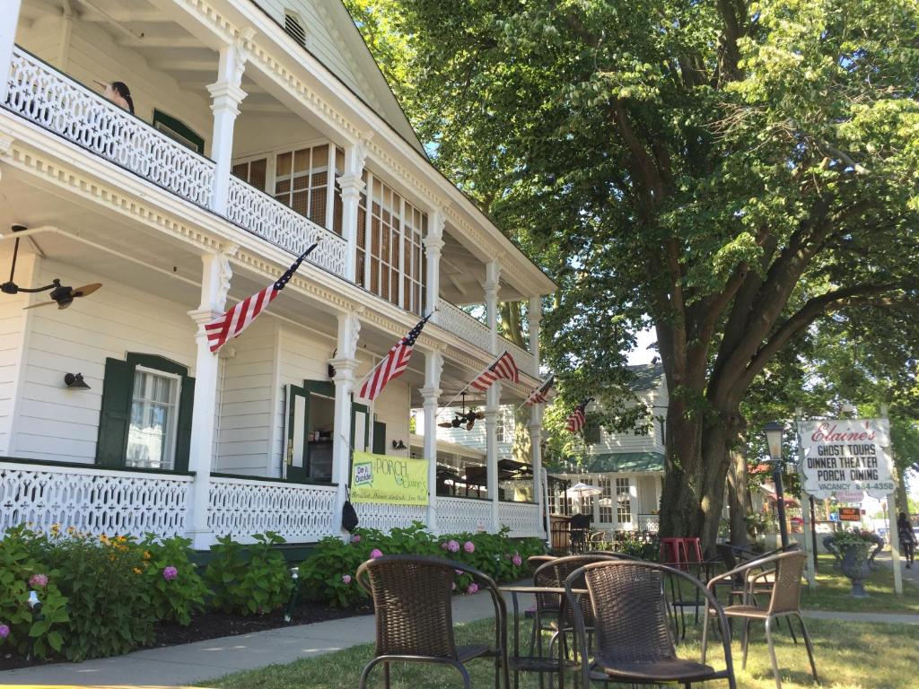 hotels with balcony in Cape May