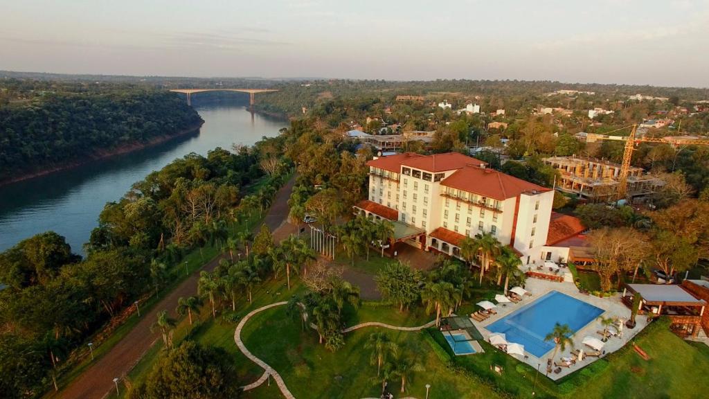 hotels with balcony in Puerto Iguazu