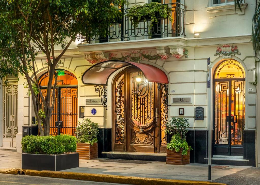 hotels with balcony in Buenos Aires Flores