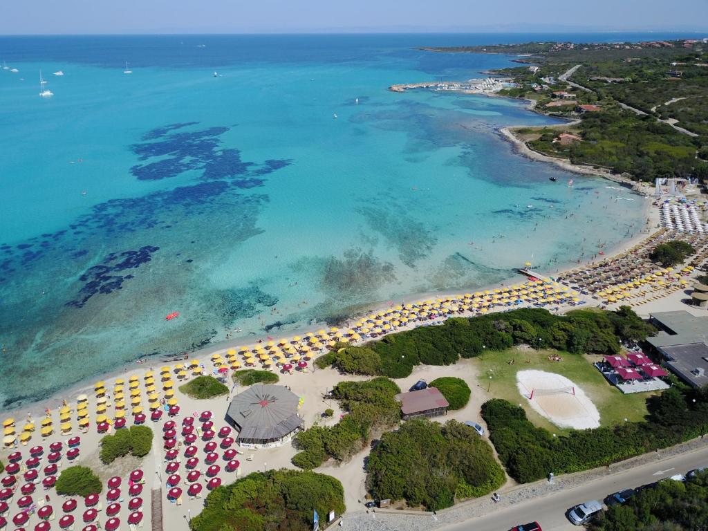 hotels with balcony in Stintino