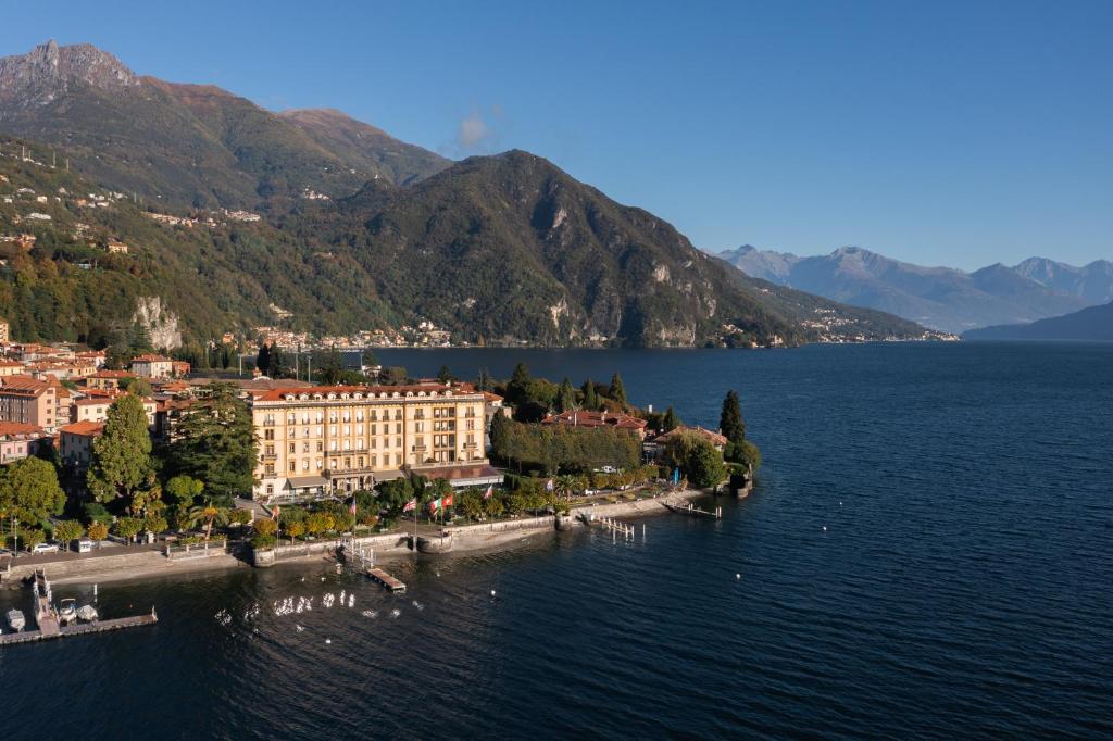 hotels with balcony in Lake Como Italy