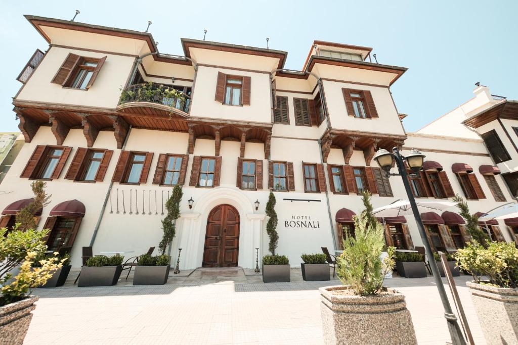 hotels with balcony in Adana