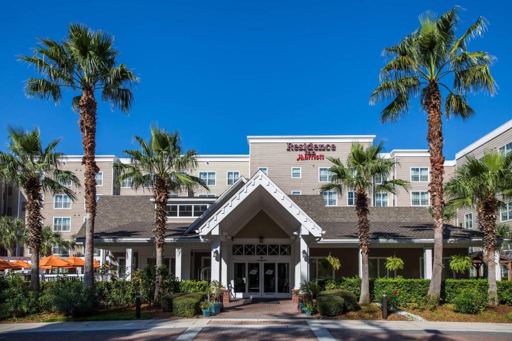 hotels with balcony in Amelia Island