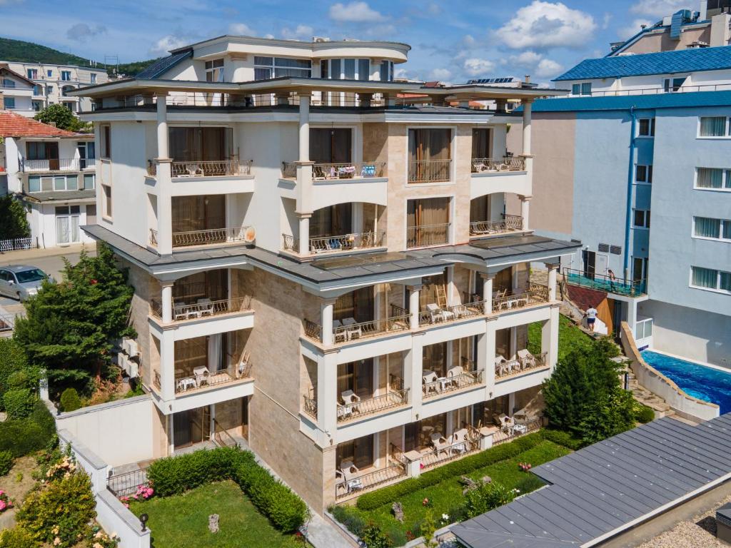 hotels with balcony in Obzor