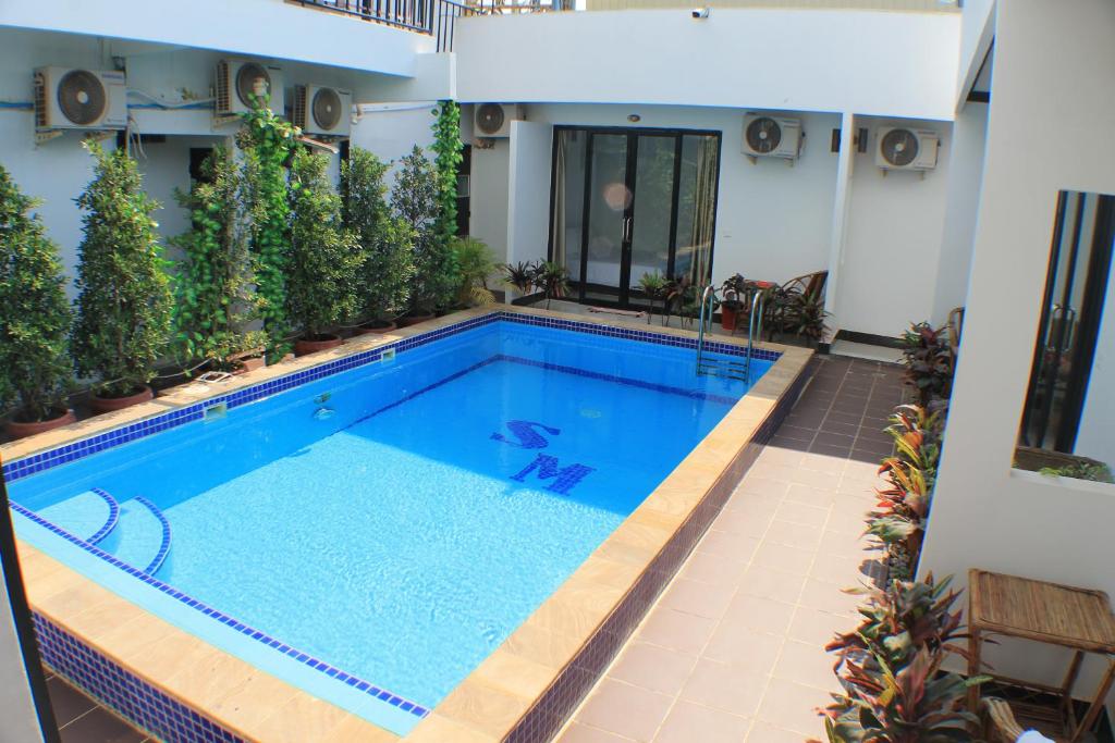 hotels with balcony in Sihanoukville