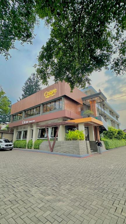 hotels with balcony in Bogor