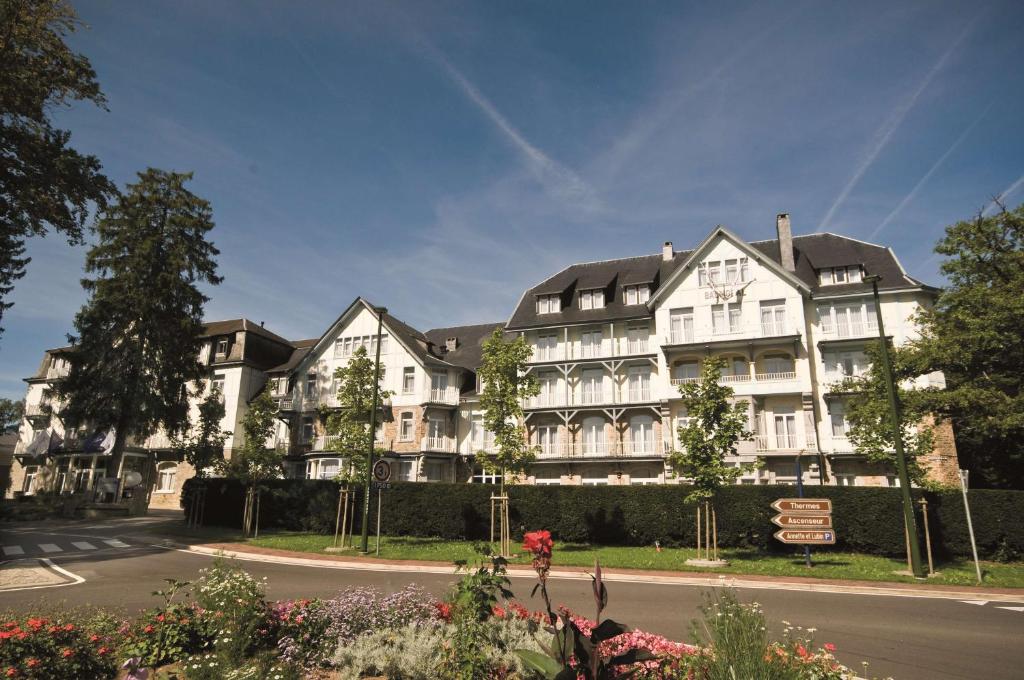 hotels with balcony in Spa