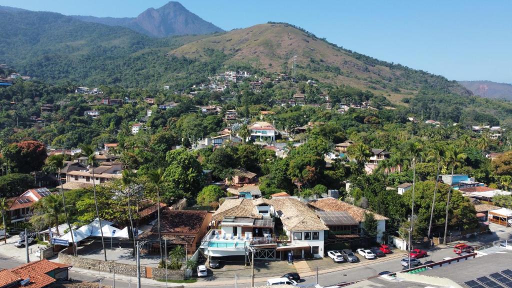 hotels with balcony in Ilhabela Brazil