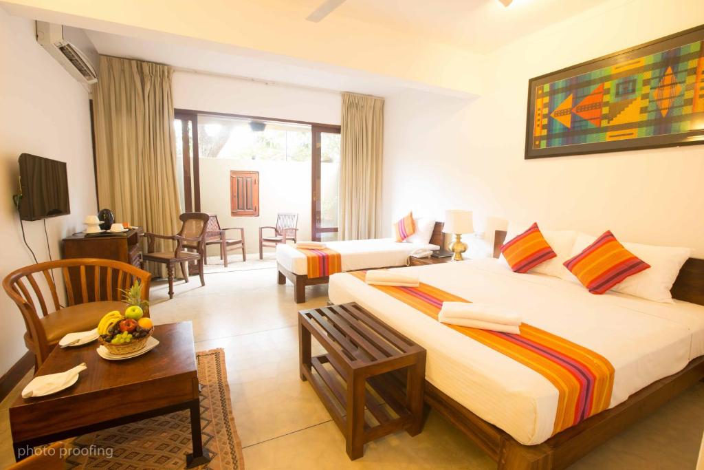 hotels with balcony in Jaffna