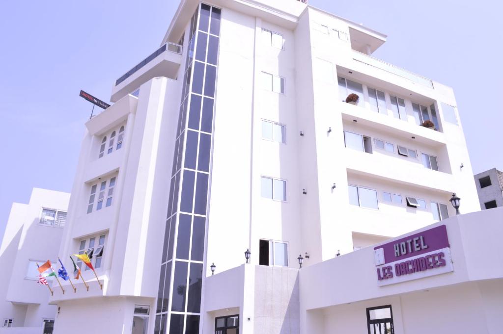 hotels with balcony in Cotonou