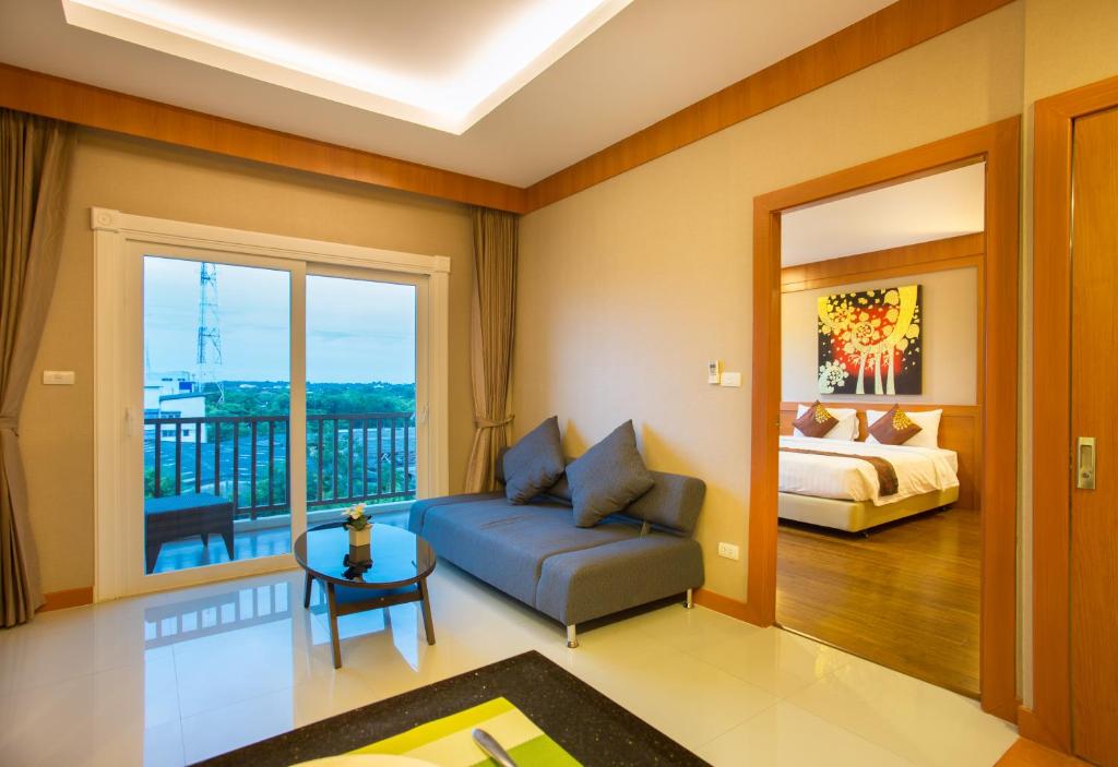 hotels with balcony in Khon Kaen Thailand