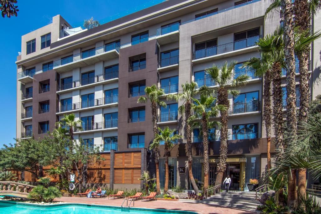 hotels with balcony in Tijuana