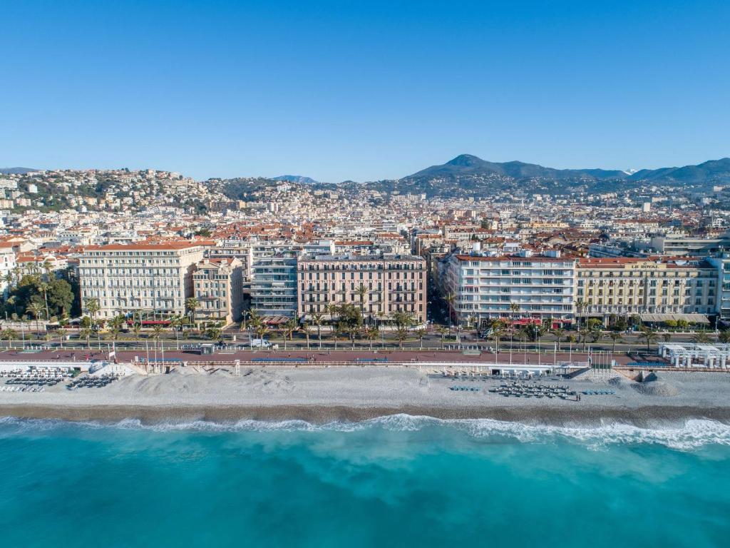 hotels with balcony in Nice Californie