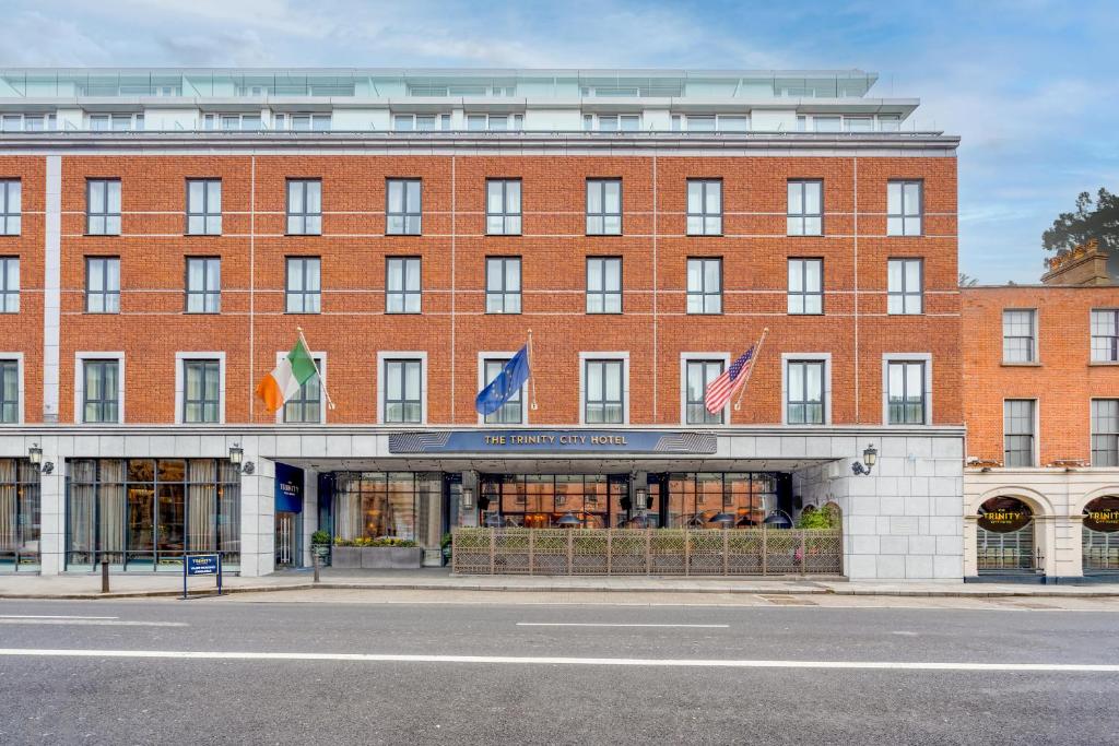 hotels with balcony in Ireland Ie