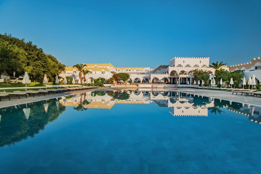 hotels with balcony in Kos Town