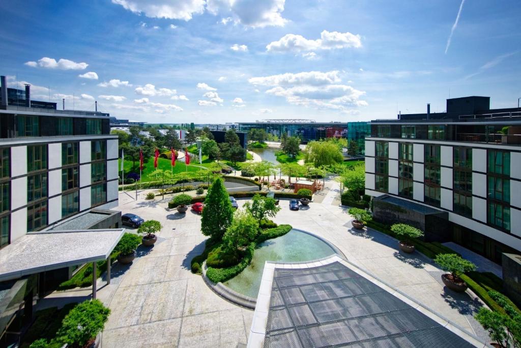 hotels with balcony in Wolfsburg