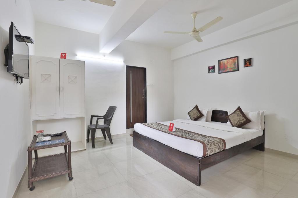 hotels with balcony in Rajkot